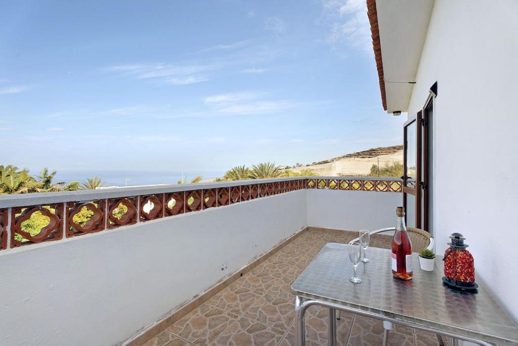 Punta Del Sol Vista Al Atlantico Apartment Tijarafe Exterior photo